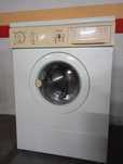 Máquina de lavar roupa Indesit