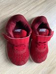 Adidaski Nike 23,5 czerwone mało uzywane 13 cm