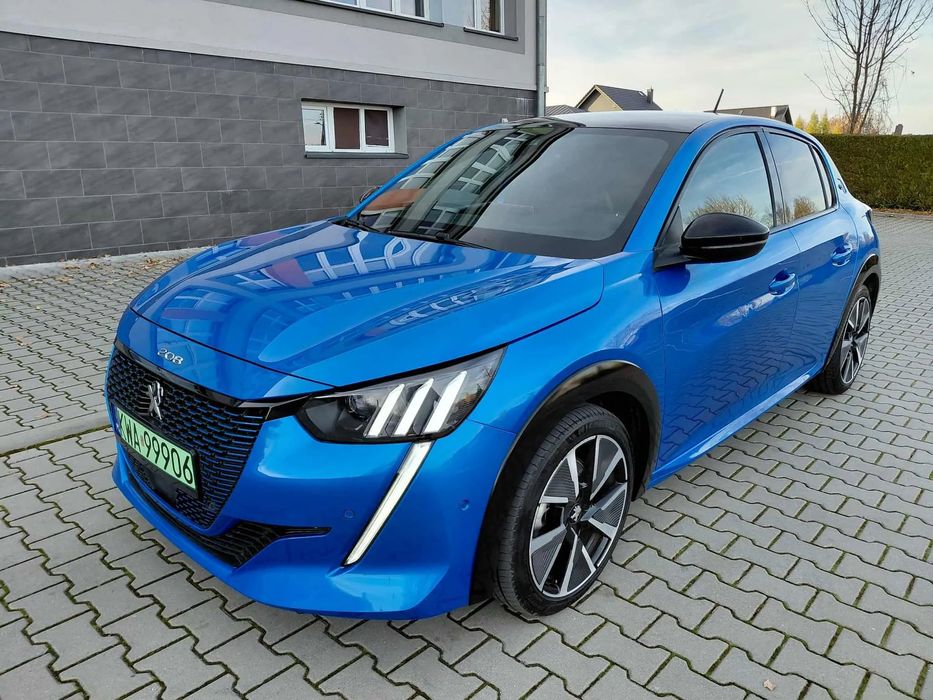 Peugeot 208 GT-Line136KM Panorama dach,najwiekszy tablet,full led,wirtual cockpit