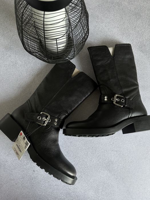 Шкіряні ботінки zara