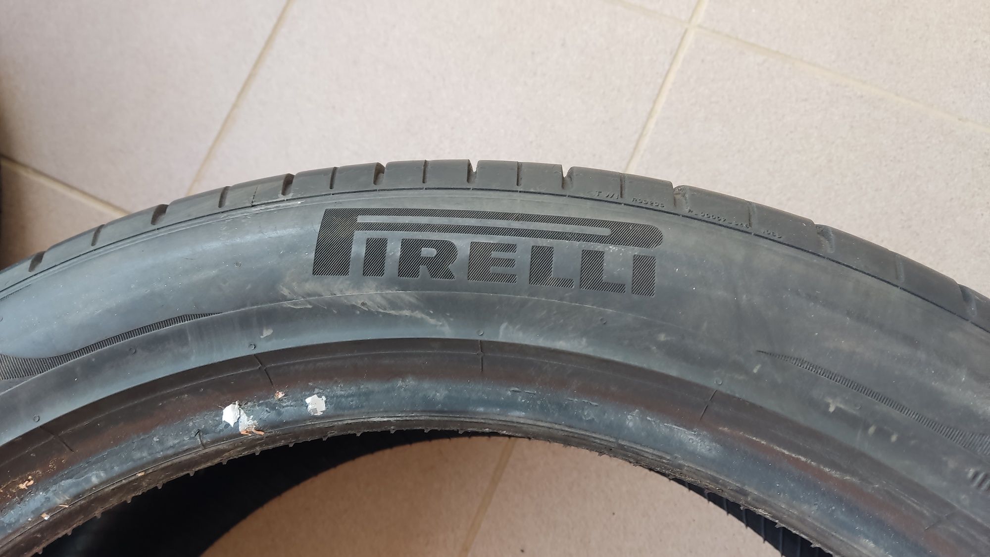 4 pneus Pirelli Pzero 285/40/R21 109Y