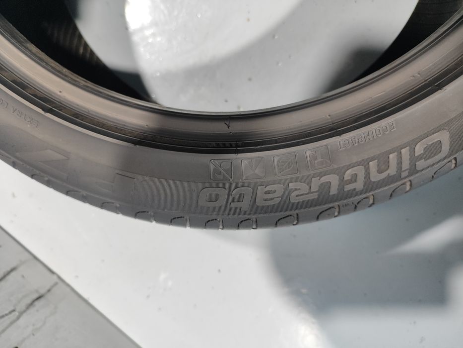 2 pneus semi novos 225-45R18 Pirelli RFT - Oferta dos Portes