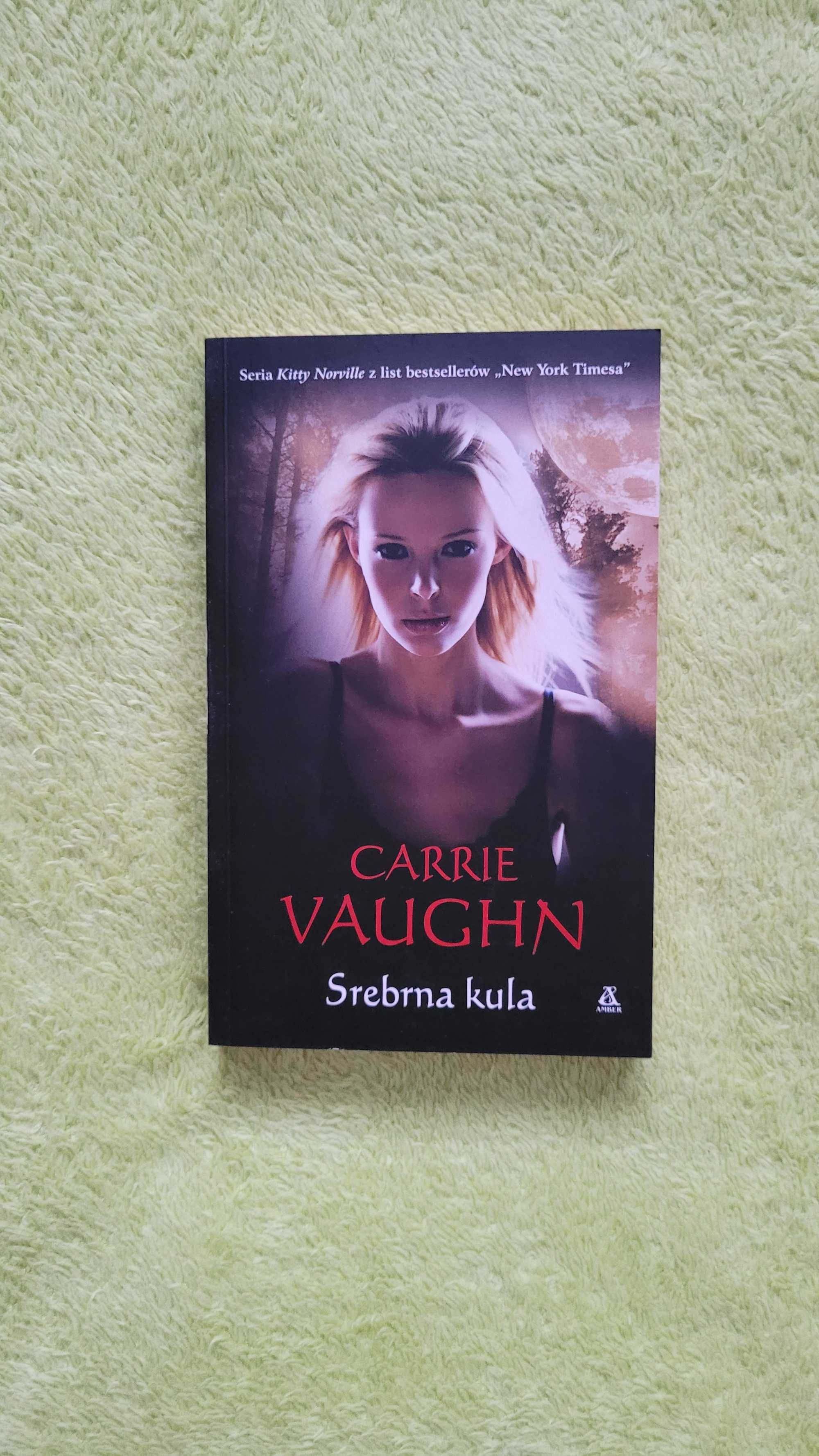 Książka: "Srebrna kula", Carrie Vaughn