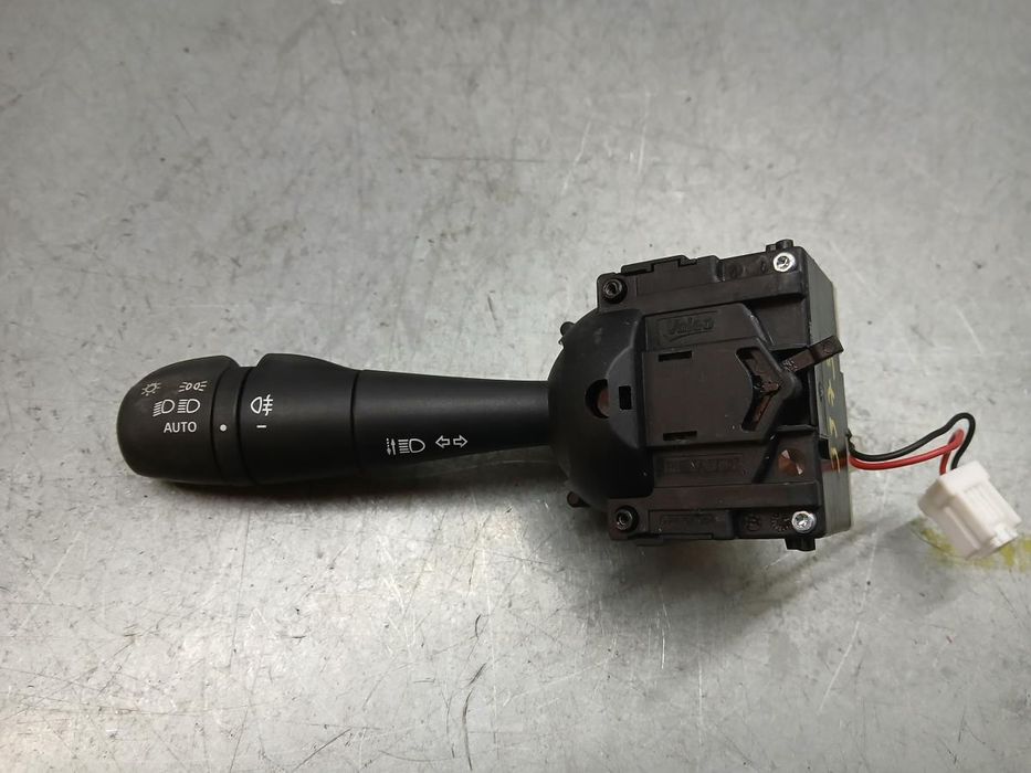 Manípulo pisca-pisca RENAULT Twingo III (BCM_)