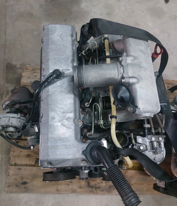 601970 Motor Mercedes vito 2.3 TD