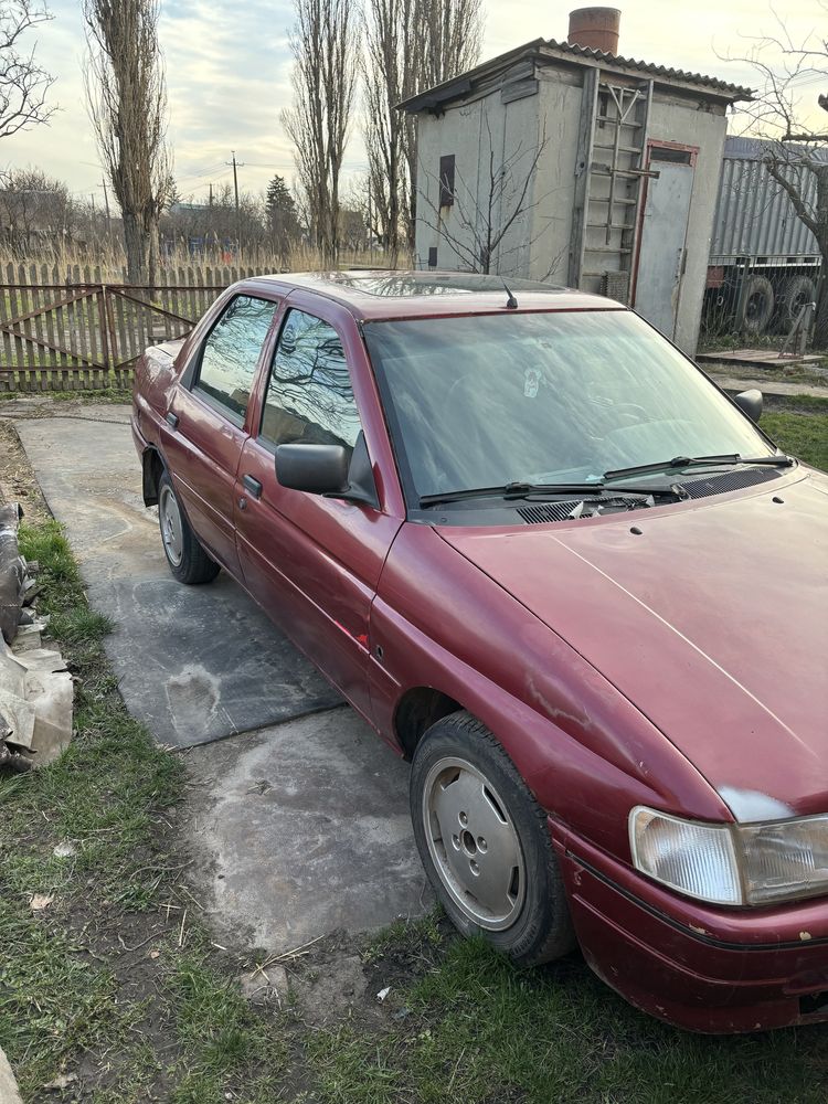 Ford orion 1993 / 1,6 інжектор