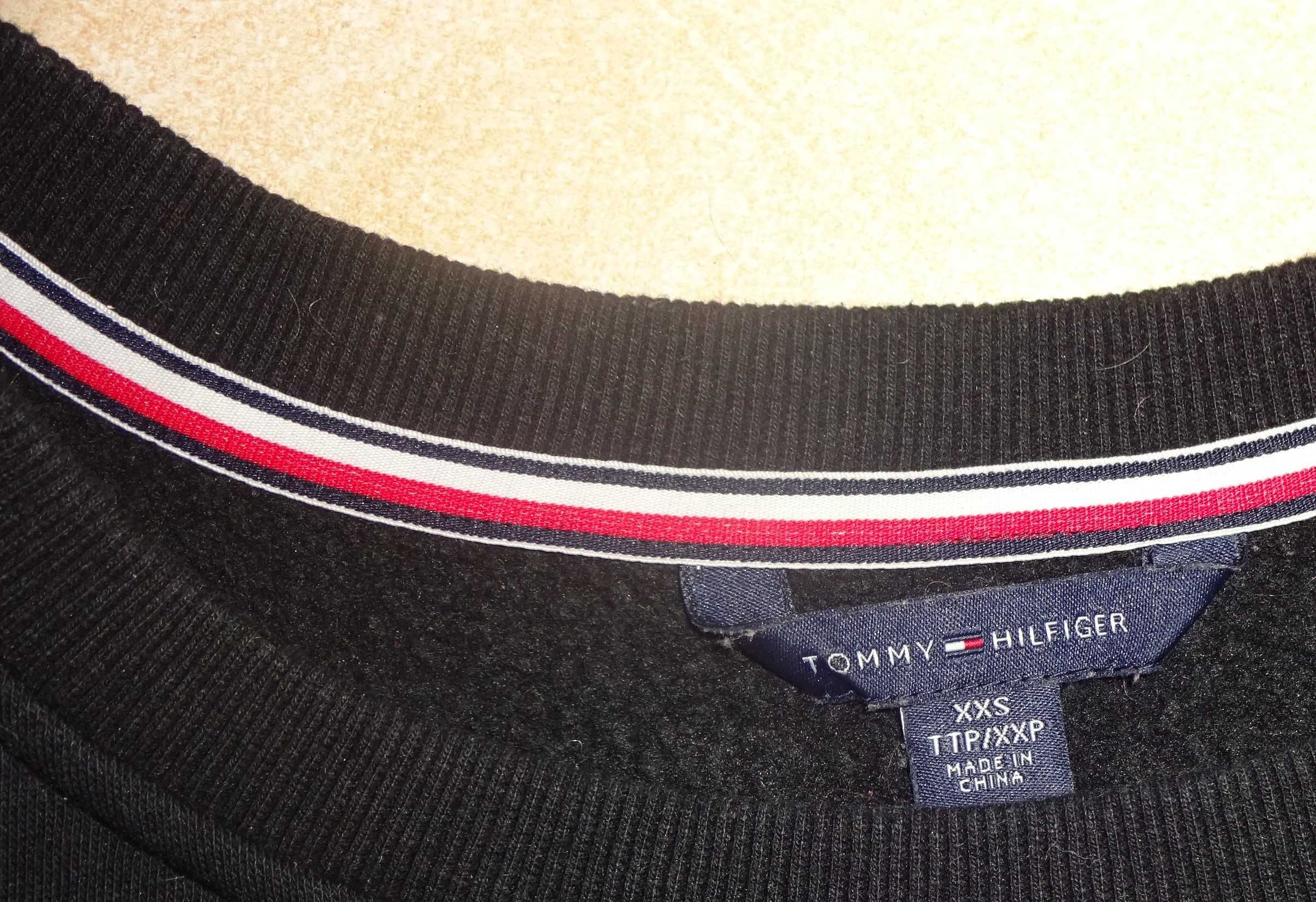 TOMMY HILFIGER oryginalna czarna ciepła sukienka z kieszonkami XXS