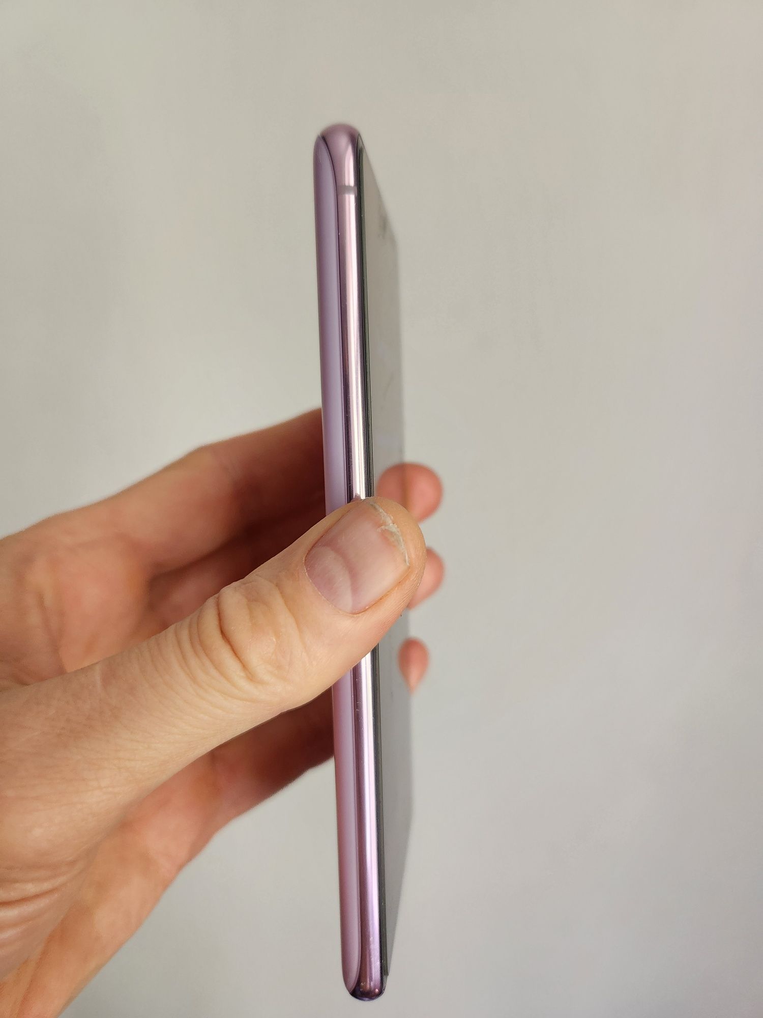 Samsung Galaxy S20 FE 5G Snapdragon идеал
