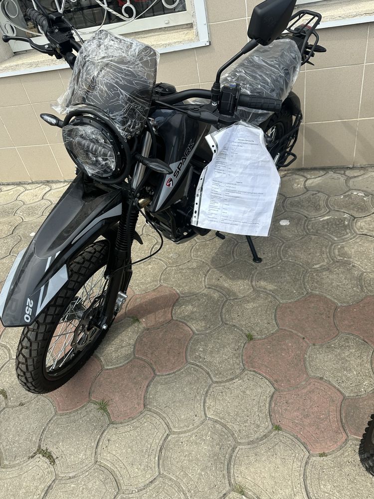 Spark SP 250 D-3  новий
