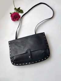 Натуральная кожаная сумка с заклепками Trafaluc Zara,оригинал