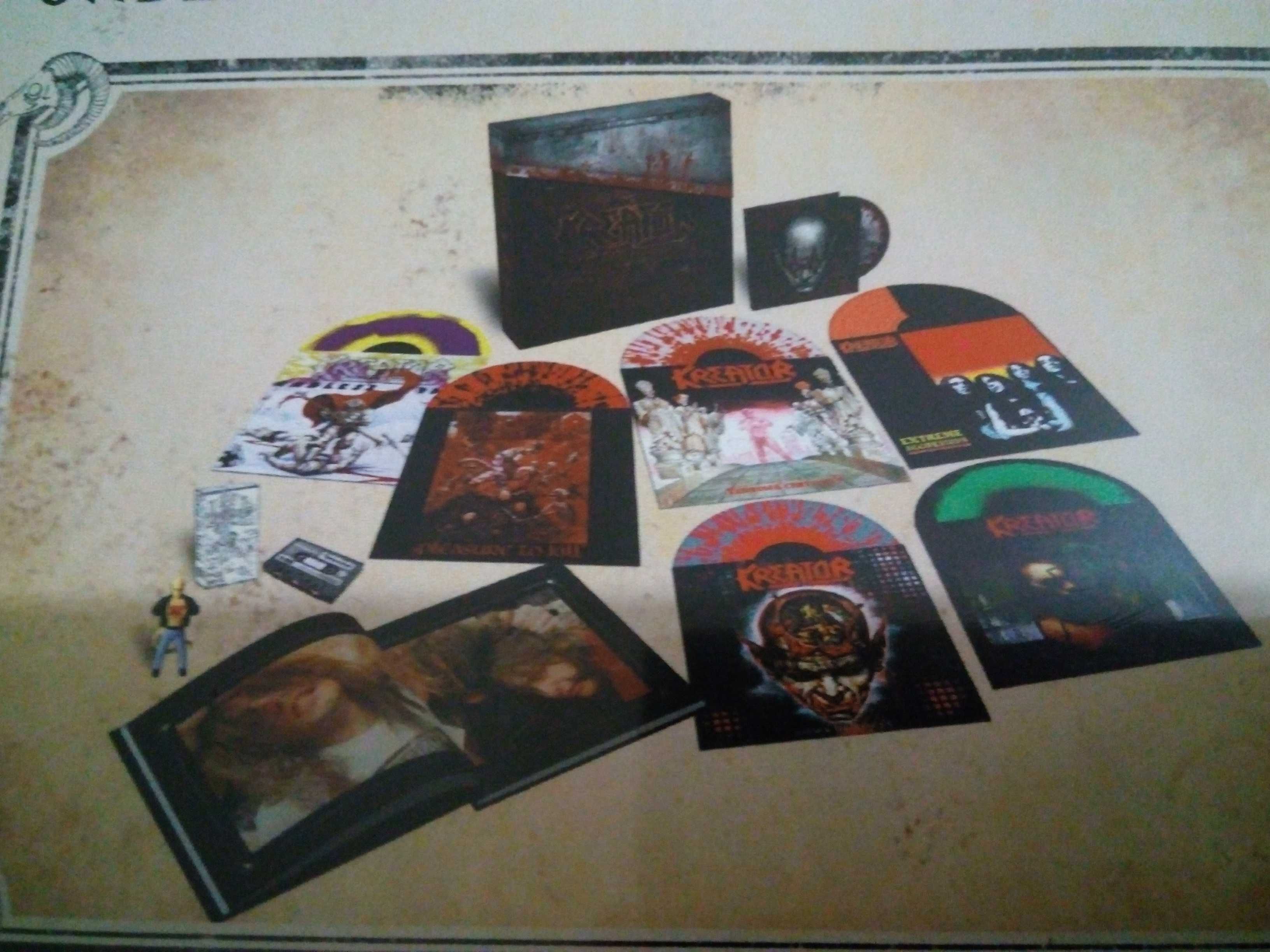 Kreator - " The Box " ... 6 LPs, USB, Book, DVD, K7