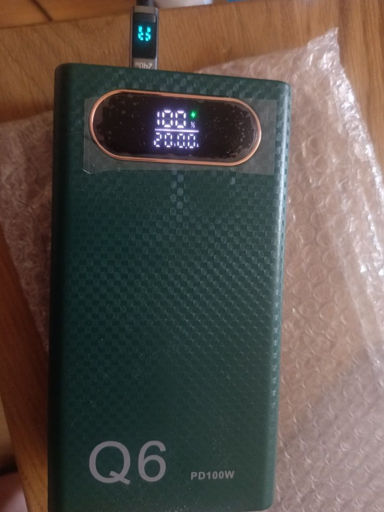 Павербанк 100w для ноутбука ёмкость 30000mAh 21700 PD QC Usb Type C