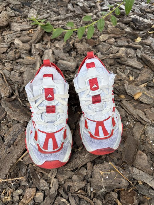 Adidas XLG Runner Lux red