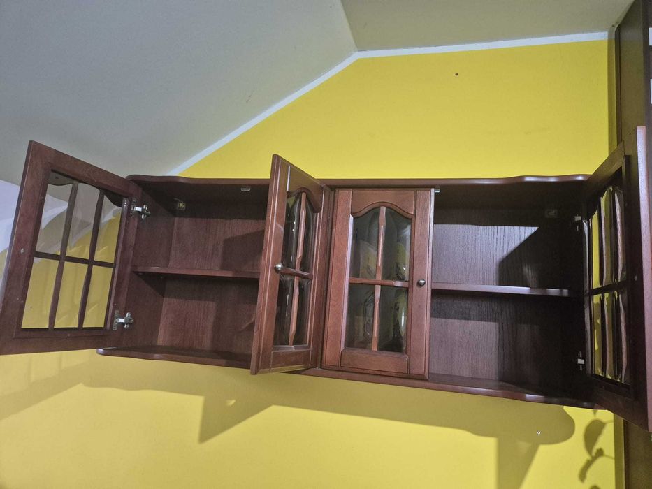 Fantazyjna szafka wisząca - witrynka - kredensik wiszący