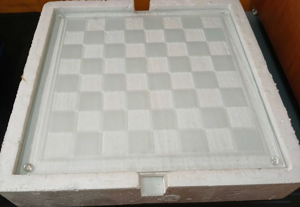 Jogo de Xadrez em Vidro