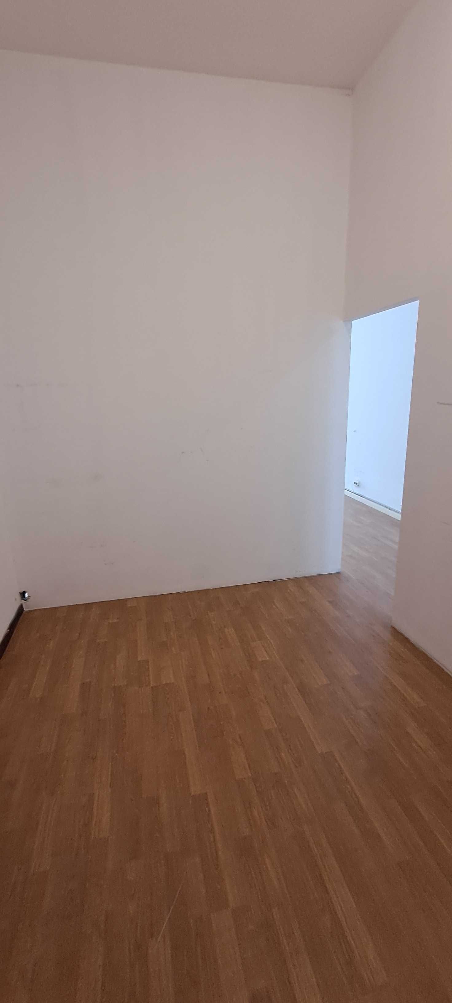 Loja ou Escritório qualquer ramo de comércio ou serviços com 55 m2