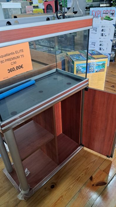 Vendo esses aquários novos