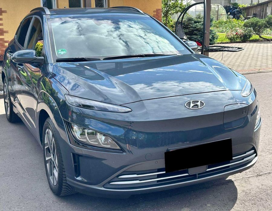 Продам Hyundai Kona, 64 кВт, 2022 року