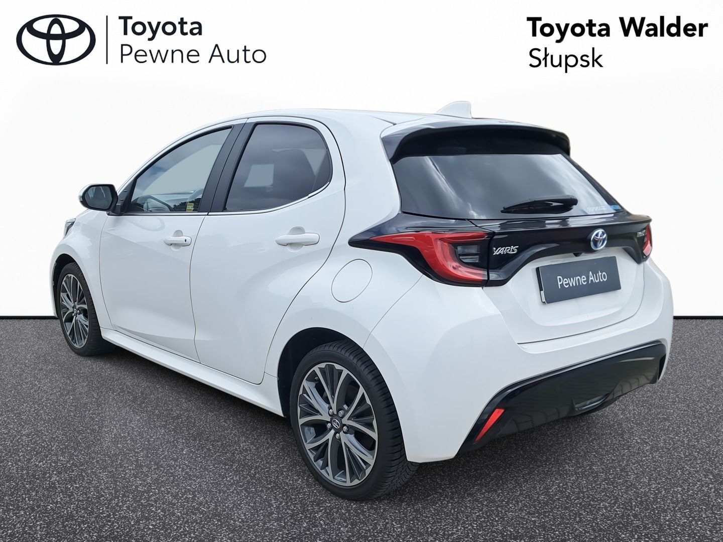 Toyota Yaris Hybrid 1.5 Executive Salon PL I Właściciel Bezwypadkowy