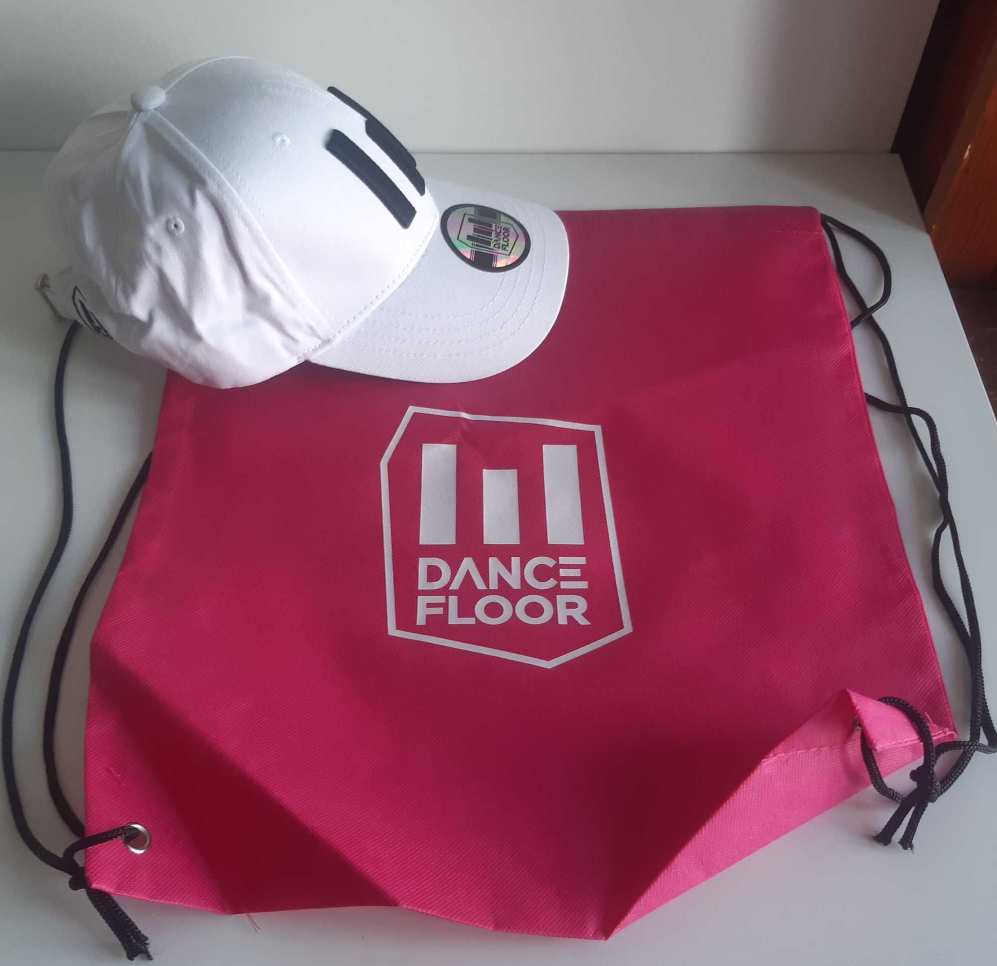 Boné Chapéu Cap Branco Preto + Saco Mochila Novos Dance Floor