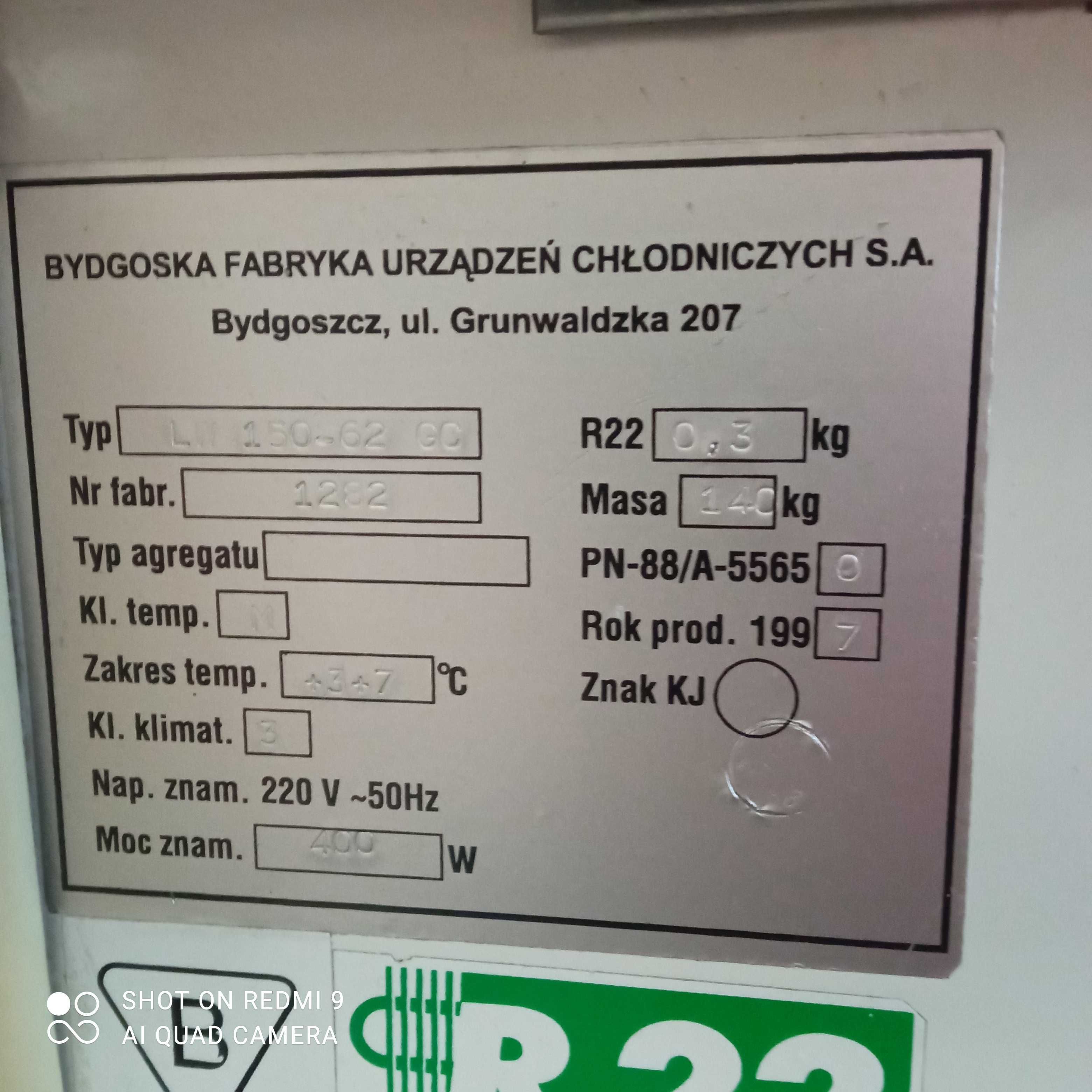 Lada chłodnicza na ciasta 150 cm w atrakcyjnej cenie