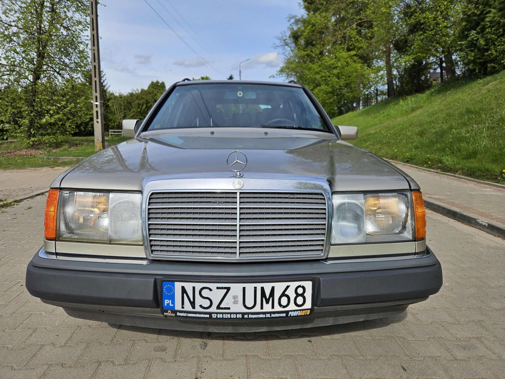 Mercedes 250 TD 2.5 diesel, 1991r. zadbany