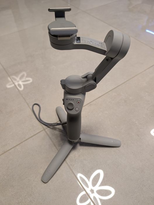 DJI OM 4 SE osmo mobile 4 SE gimbal