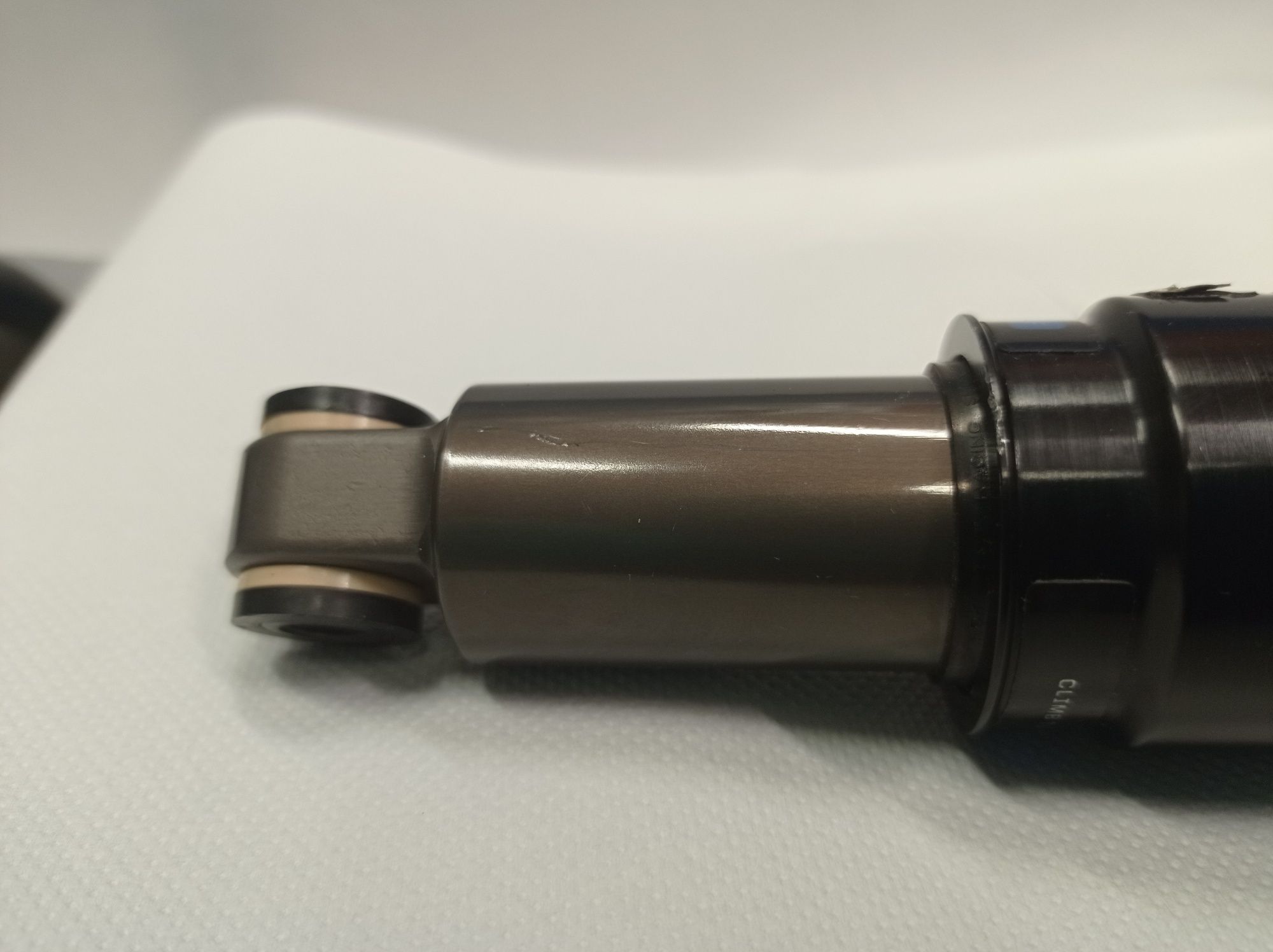 Damper Fox float ctd 165