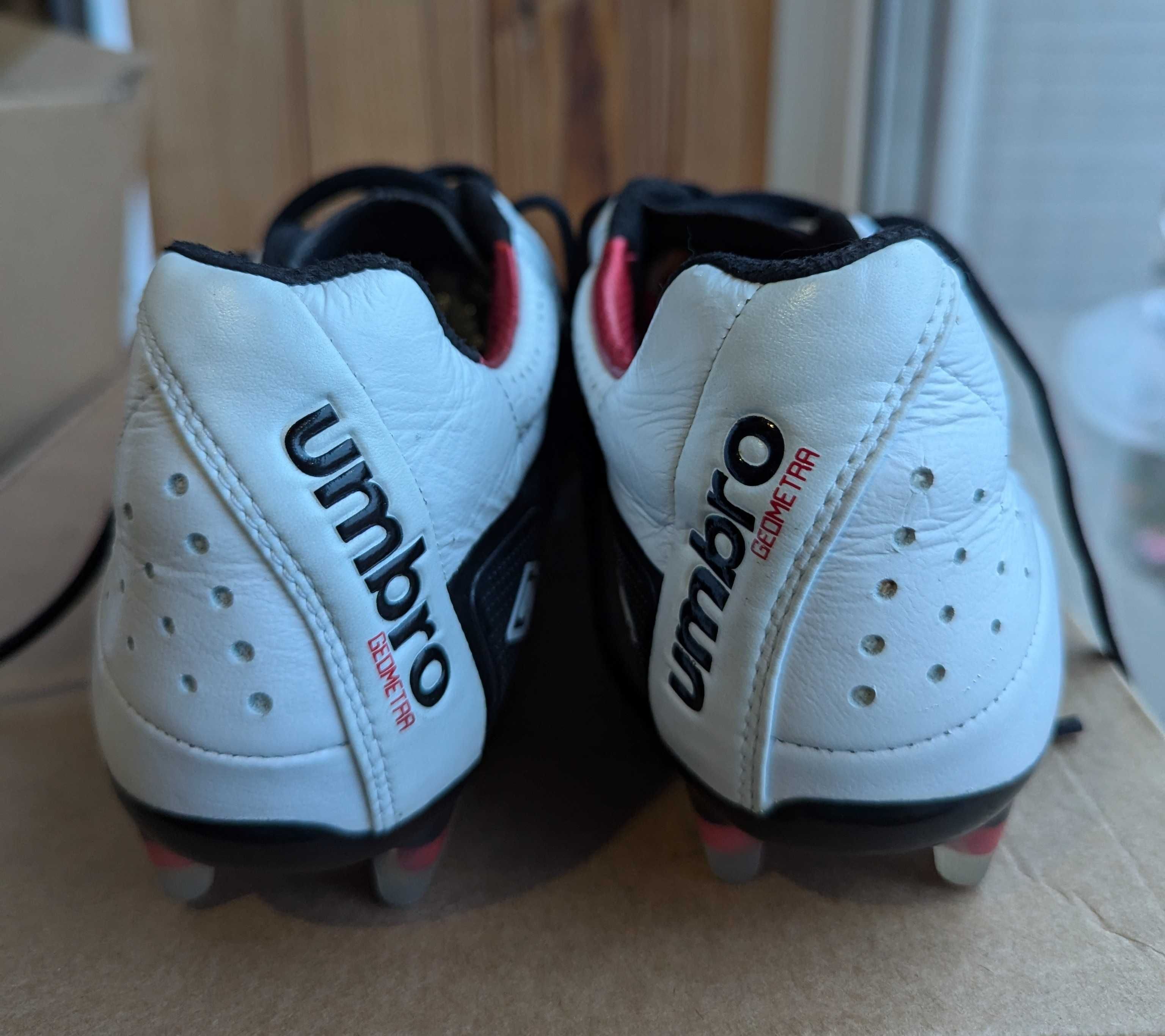 Umbro бутси 40 41 розмір 25,5 см устілка буци бутци копи копки копочки