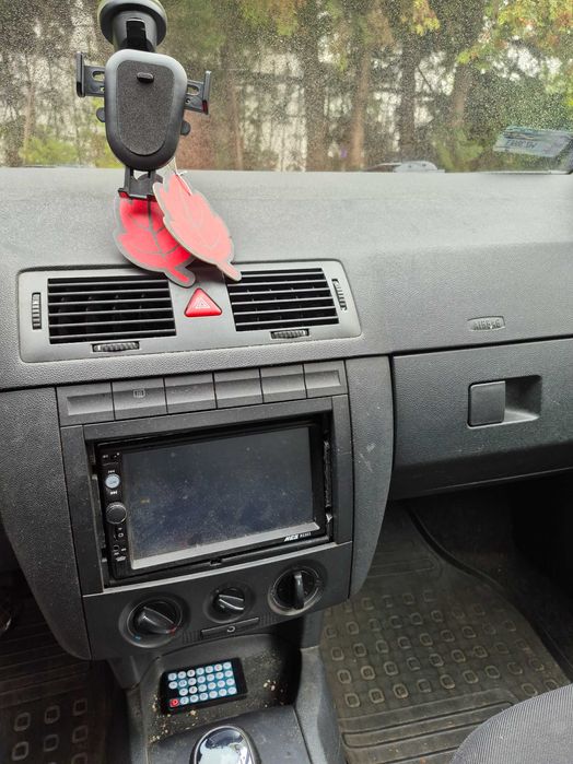 Skoda Fabia 1.4 mpi 2005 Rok