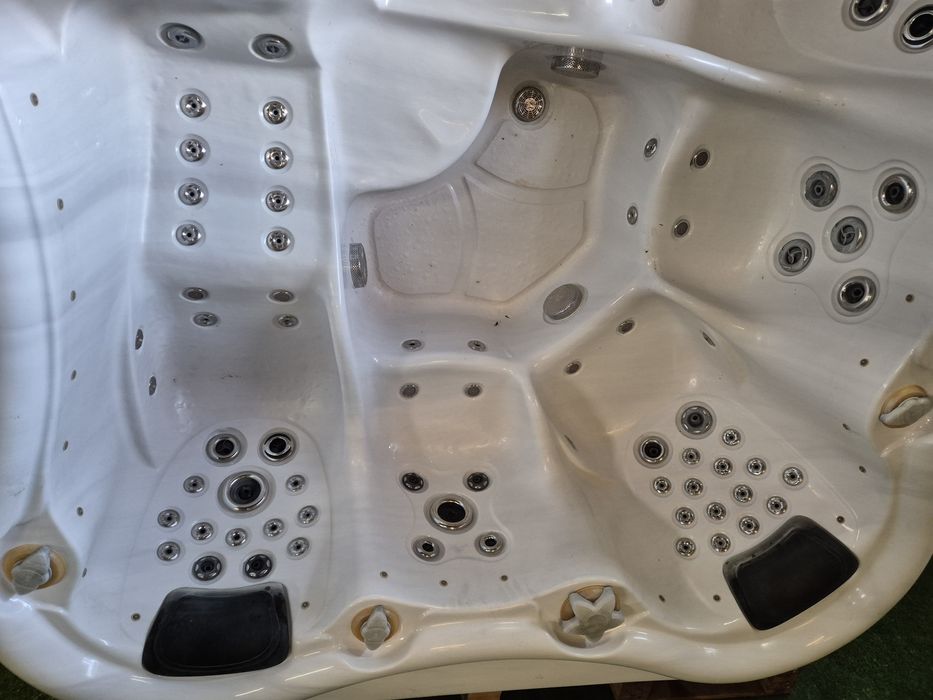 Jacuzzi ogrodowe używane 5️⃣ osobowe Gecko