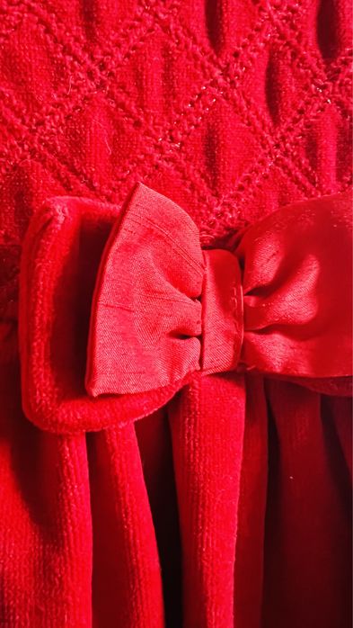 Czerwona sukienka Marks&Spencer roz. 116/122