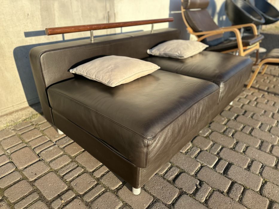 Меблі з Бельгіі. Диван шкіряний, тумбочки, столи з стільцями