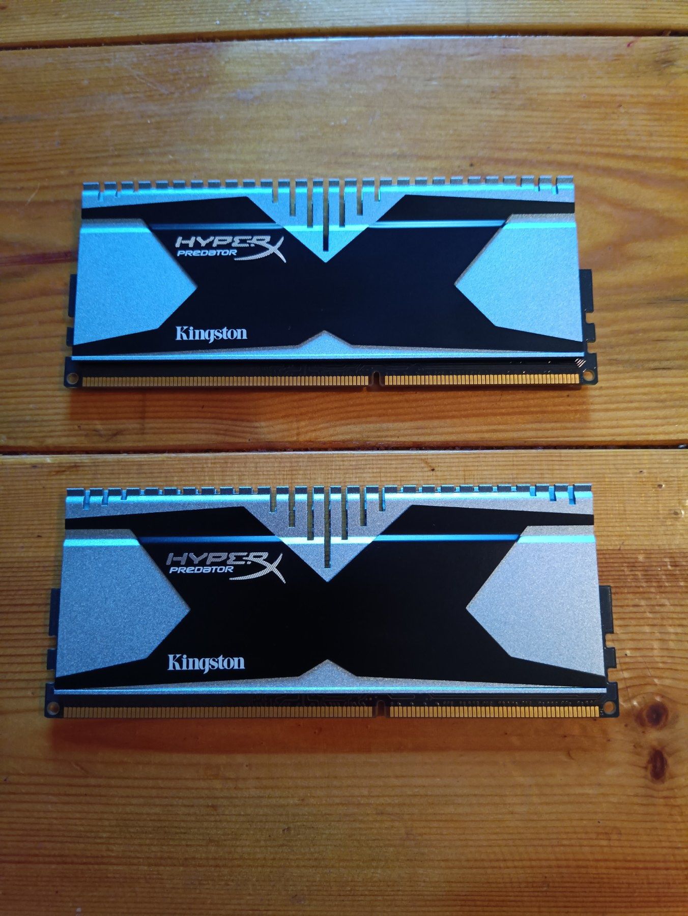 Память 8Gb DDR3-2400MHz Kingston HyperX KHX2400C11D3/4Gb (2X4Gb)