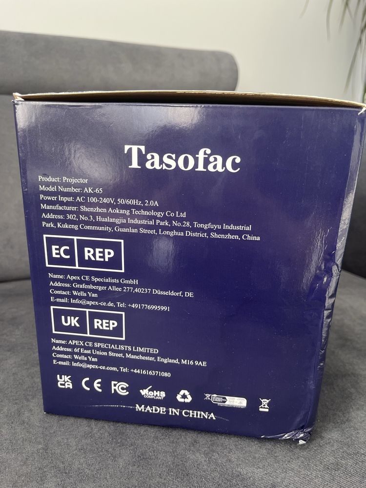 Projektor Tosofac