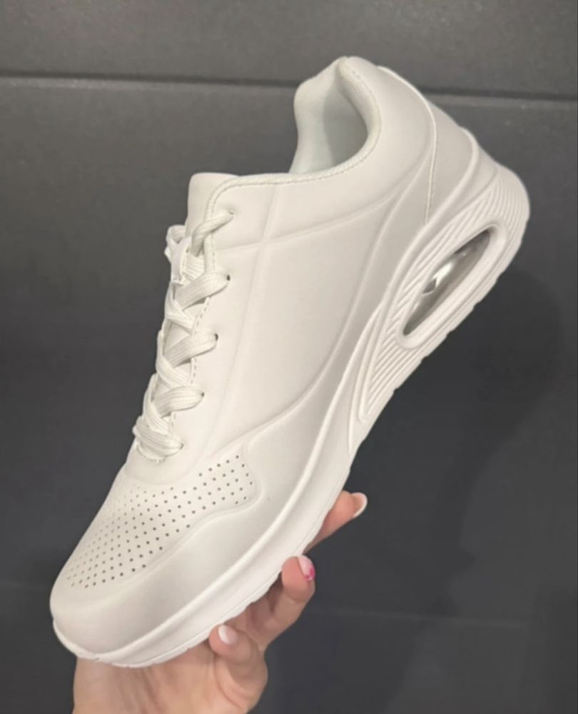 Adidasy męskie, buty sportowe, białe adidasy, trampki, 44