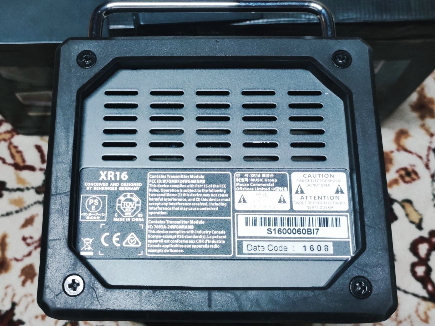 Behringer XAir 16