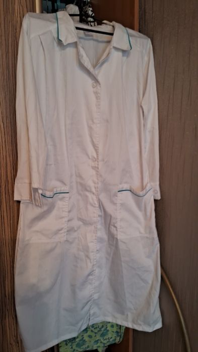 Медичний халат.р.50-52.