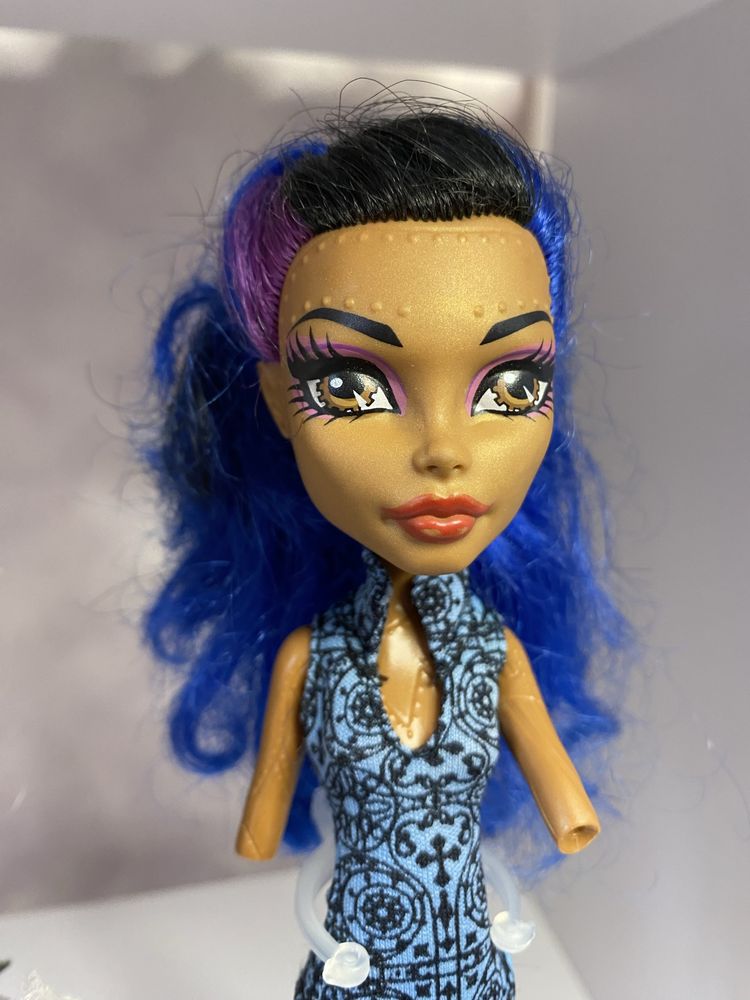 Продам Робекка Стім Monster High Монстр Хай