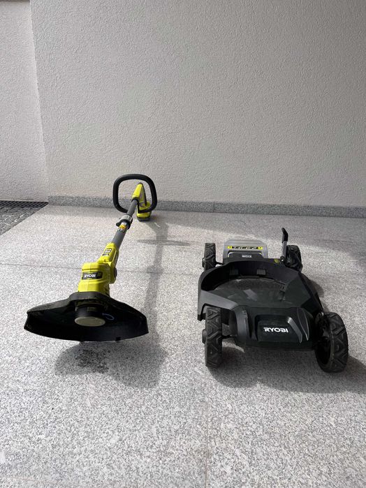 Aparador Cortador de Relva Ryobi RY18LMC30A-120