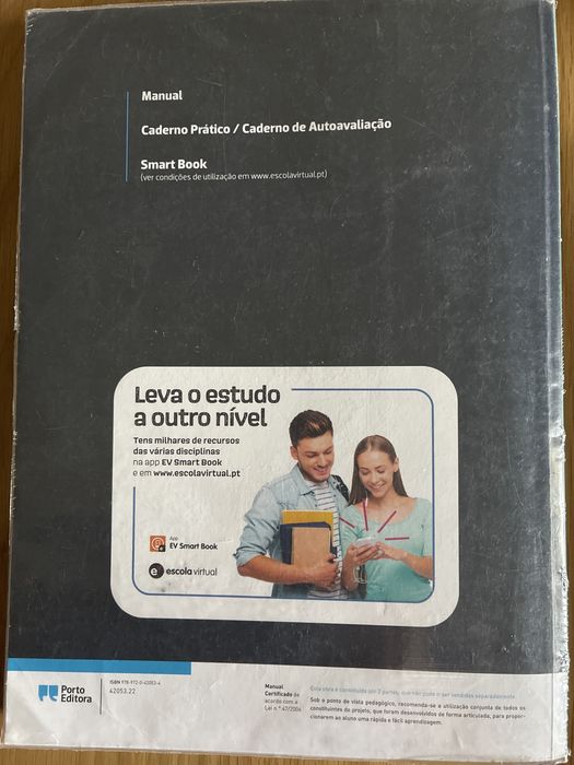 Livros do 10° ano de Matemática em excelente estado de conservação