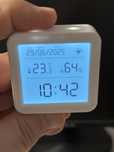 Czujniki temperatury i wilgotnosci z wyswietlaczem wifi TUYA Smartlife
