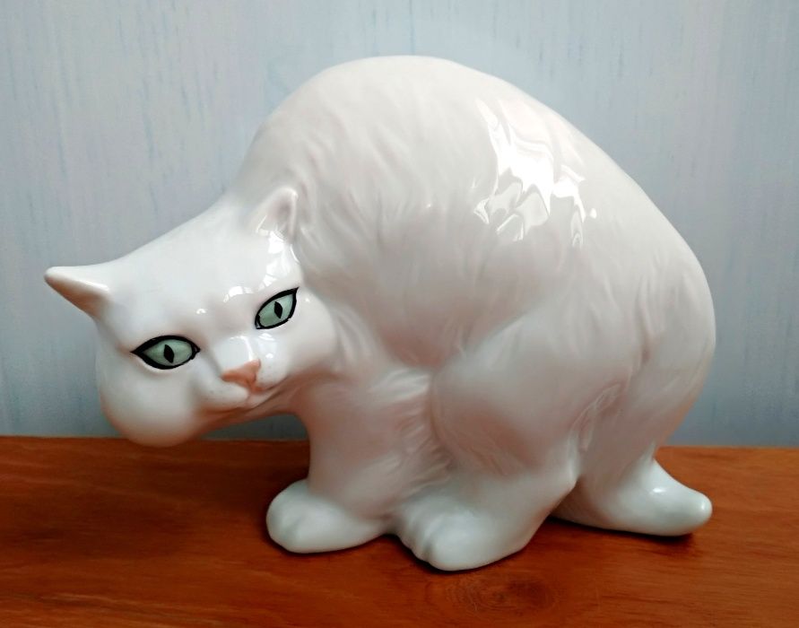 "КОТ ПУШОК" красивая статуэтка "КОРОСТЕНЬ" фарфор РЕДКАЯ