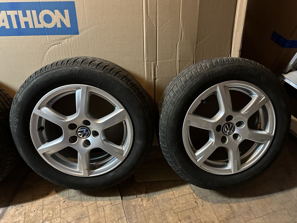 Alufelgi orginał VW 5X100 15" 6J ET40 + opony letnie Bridgestone