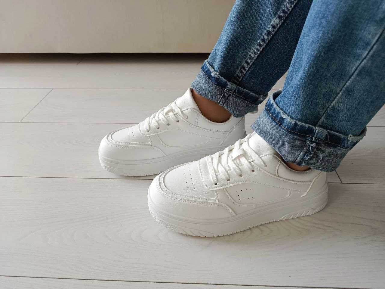 Кросівки жіночі білі красиві легкі зручні розмір 36.37.39.40.41
