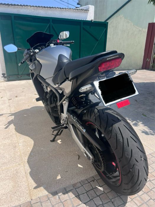 Honda CBR 650F (2017) – Como nova | 13.000 km | Vários Extras