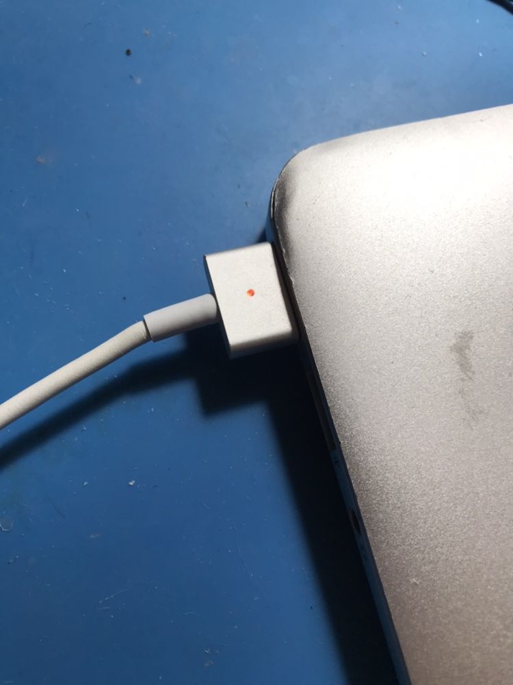 MagSafe 2 60w, бу оригинал , в отличном состоянии