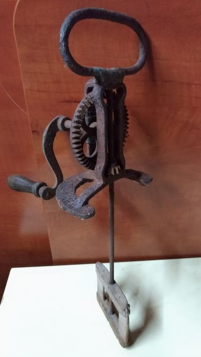 Batedeira manual antiga