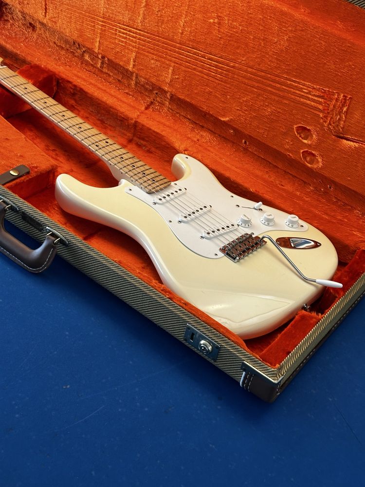 Fender Stratocaster Eric Clapton Artist Series Noiseless Olympic White
