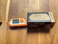 Flipper Zero z modułem Wi-Fi (ESP32) — jak nowy